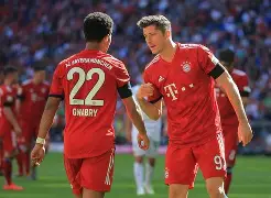 世界杯- 费内巴切对战毕尔巴鄂竞技 